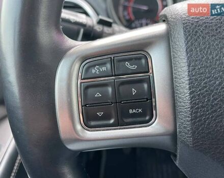 Серый Додж Джорни, объемом двигателя 3.61 л и пробегом 98 тыс. км за 17990 $, фото 15 на Automoto.ua