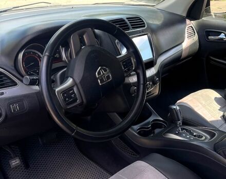 Серый Додж Джорни, объемом двигателя 3.6 л и пробегом 142 тыс. км за 13200 $, фото 8 на Automoto.ua