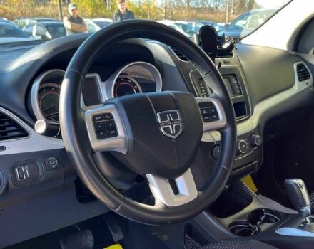 Серый Додж Джорни, объемом двигателя 2.4 л и пробегом 123 тыс. км за 13150 $, фото 10 на Automoto.ua