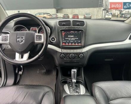 Серый Додж Джорни, объемом двигателя 3.6 л и пробегом 178 тыс. км за 12500 $, фото 4 на Automoto.ua