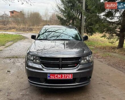 Серый Додж Джорни, объемом двигателя 2.4 л и пробегом 175 тыс. км за 10700 $, фото 3 на Automoto.ua