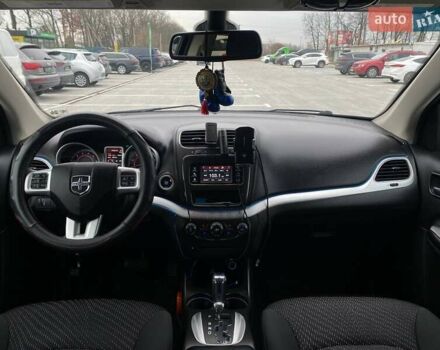 Серый Додж Джорни, объемом двигателя 2.36 л и пробегом 97 тыс. км за 11490 $, фото 37 на Automoto.ua