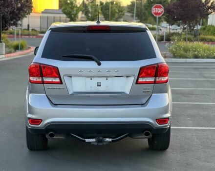 Серый Додж Джорни, объемом двигателя 3.6 л и пробегом 32 тыс. км за 6950 $, фото 4 на Automoto.ua