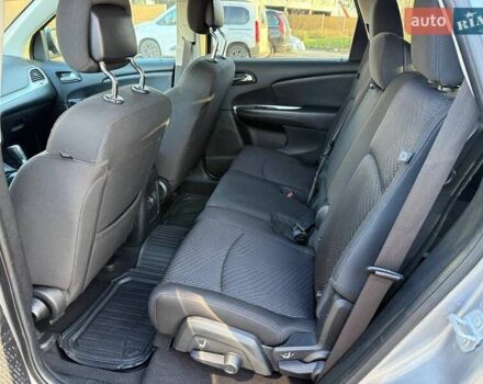 Серый Додж Джорни, объемом двигателя 2.36 л и пробегом 108 тыс. км за 12799 $, фото 27 на Automoto.ua