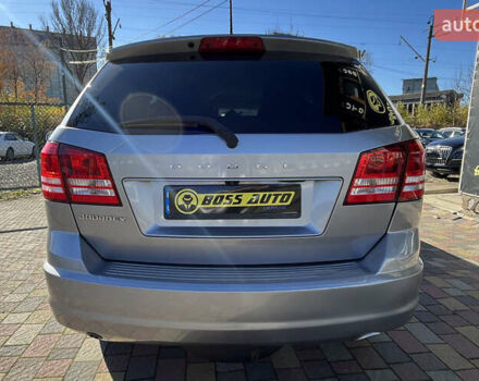 Серый Додж Джорни, объемом двигателя 2.36 л и пробегом 123 тыс. км за 13150 $, фото 5 на Automoto.ua