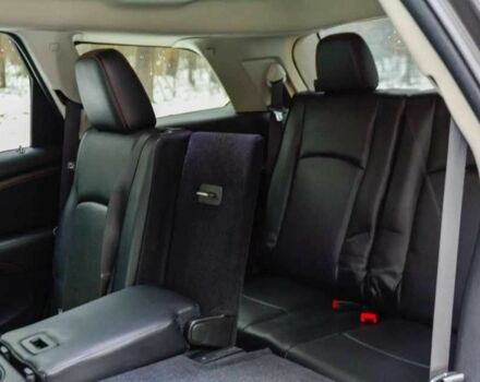 Серый Додж Джорни, объемом двигателя 0 л и пробегом 93 тыс. км за 9300 $, фото 13 на Automoto.ua