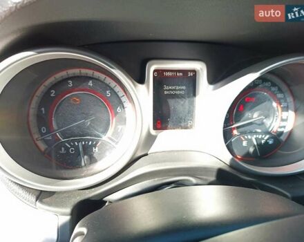 Серый Додж Джорни, объемом двигателя 3.6 л и пробегом 105 тыс. км за 15500 $, фото 18 на Automoto.ua