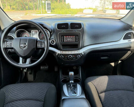 Сірий Додж Джорні, об'ємом двигуна 2.36 л та пробігом 67 тис. км за 11490 $, фото 17 на Automoto.ua