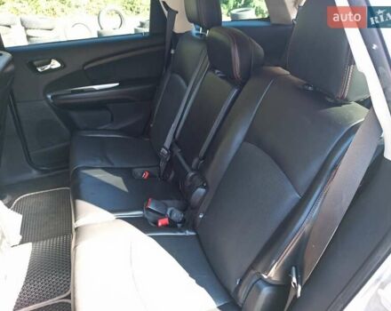 Серый Додж Джорни, объемом двигателя 3.6 л и пробегом 105 тыс. км за 15500 $, фото 32 на Automoto.ua