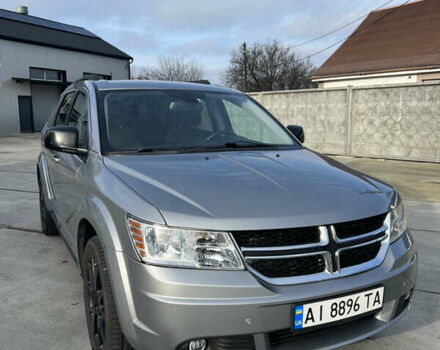 Серый Додж Джорни, объемом двигателя 3.6 л и пробегом 125 тыс. км за 13500 $, фото 3 на Automoto.ua