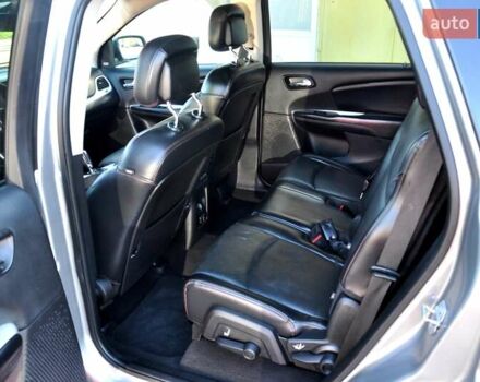 Серый Додж Джорни, объемом двигателя 3.6 л и пробегом 184 тыс. км за 12500 $, фото 19 на Automoto.ua