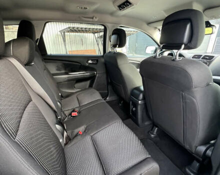 Серый Додж Джорни, объемом двигателя 3.6 л и пробегом 125 тыс. км за 13500 $, фото 20 на Automoto.ua