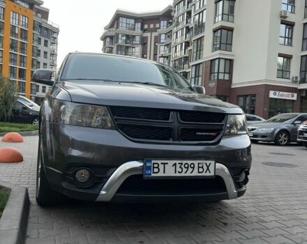 Серый Додж Джорни, объемом двигателя 3.6 л и пробегом 98 тыс. км за 13800 $, фото 4 на Automoto.ua