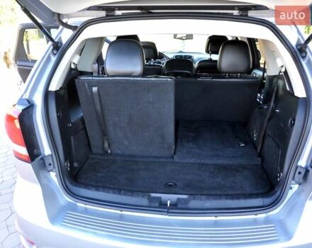 Серый Додж Джорни, объемом двигателя 3.6 л и пробегом 184 тыс. км за 12500 $, фото 22 на Automoto.ua