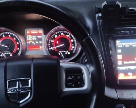 Серый Додж Джорни, объемом двигателя 2.36 л и пробегом 120 тыс. км за 13500 $, фото 4 на Automoto.ua