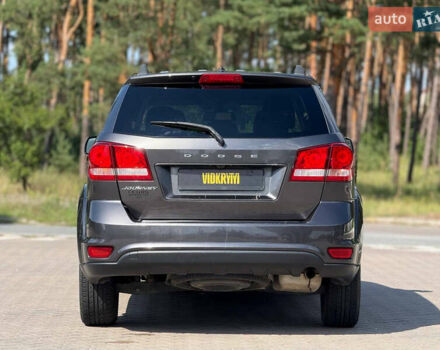 Сірий Додж Джорні, об'ємом двигуна 2.36 л та пробігом 67 тис. км за 11490 $, фото 14 на Automoto.ua