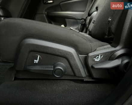 Додж Джорни 2019 в Харькове на Automoto.ua Серый Додж Джорни, объемом двигателя 2.36 л и пробегом 123 тыс. км за 14500 $, фото 22 на Automoto.ua