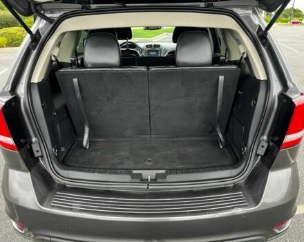 Серый Додж Джорни, объемом двигателя 3.6 л и пробегом 36 тыс. км за 8800 $, фото 13 на Automoto.ua