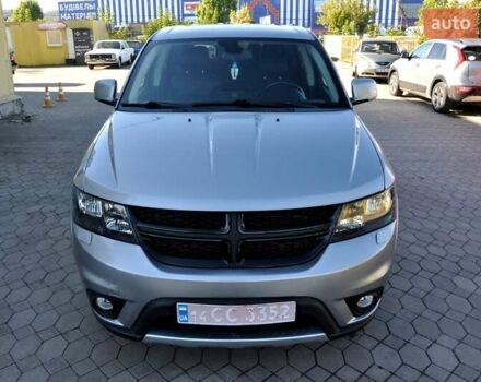 Серый Додж Джорни, объемом двигателя 3.6 л и пробегом 184 тыс. км за 12500 $, фото 1 на Automoto.ua