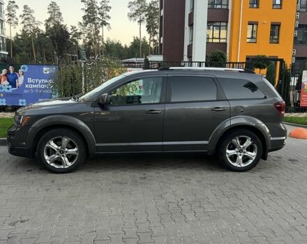 Серый Додж Джорни, объемом двигателя 3.6 л и пробегом 98 тыс. км за 13800 $, фото 1 на Automoto.ua