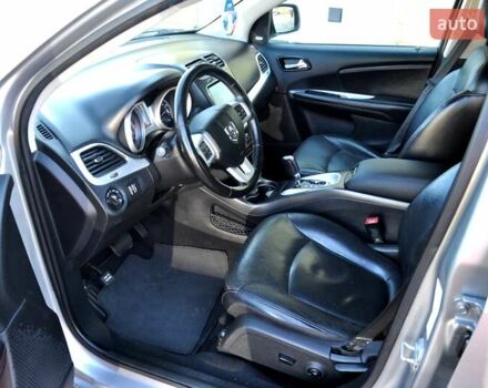 Серый Додж Джорни, объемом двигателя 3.6 л и пробегом 184 тыс. км за 12500 $, фото 16 на Automoto.ua