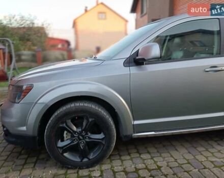 Серый Додж Джорни, объемом двигателя 3.6 л и пробегом 163 тыс. км за 14389 $, фото 21 на Automoto.ua