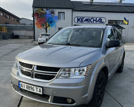 Серый Додж Джорни, объемом двигателя 3.6 л и пробегом 125 тыс. км за 13500 $, фото 1 на Automoto.ua