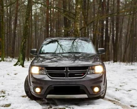 Серый Додж Джорни, объемом двигателя 0 л и пробегом 93 тыс. км за 9300 $, фото 2 на Automoto.ua