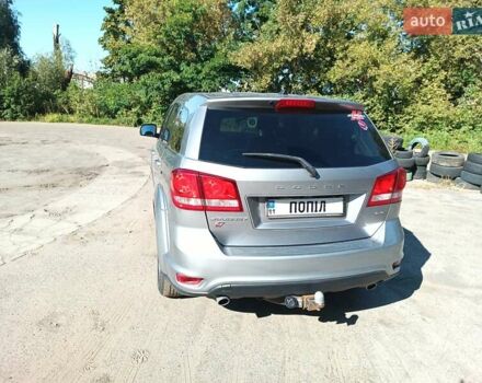 Серый Додж Джорни, объемом двигателя 3.6 л и пробегом 105 тыс. км за 15500 $, фото 7 на Automoto.ua