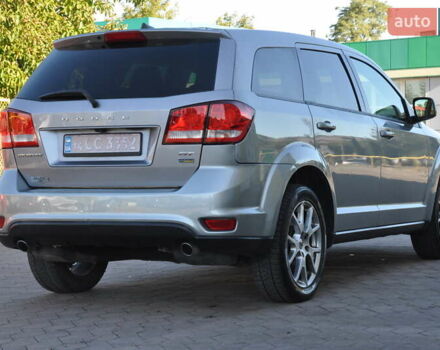 Серый Додж Джорни, объемом двигателя 3.6 л и пробегом 184 тыс. км за 12500 $, фото 32 на Automoto.ua