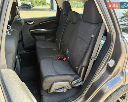 Сірий Додж Джорні, об'ємом двигуна 2.36 л та пробігом 67 тис. км за 11490 $, фото 28 на Automoto.ua