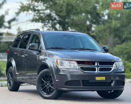 Сірий Додж Джорні, об'ємом двигуна 2.36 л та пробігом 67 тис. км за 11490 $, фото 5 на Automoto.ua