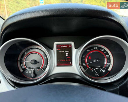 Сірий Додж Джорні, об'ємом двигуна 2.36 л та пробігом 67 тис. км за 11490 $, фото 19 на Automoto.ua