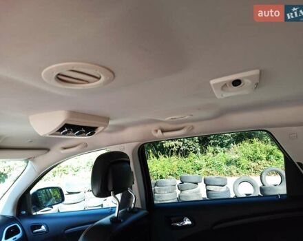 Серый Додж Джорни, объемом двигателя 3.6 л и пробегом 105 тыс. км за 15500 $, фото 34 на Automoto.ua