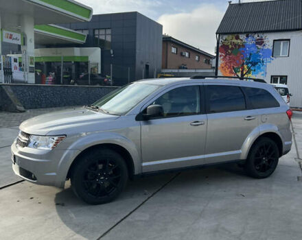 Серый Додж Джорни, объемом двигателя 3.6 л и пробегом 125 тыс. км за 13500 $, фото 15 на Automoto.ua