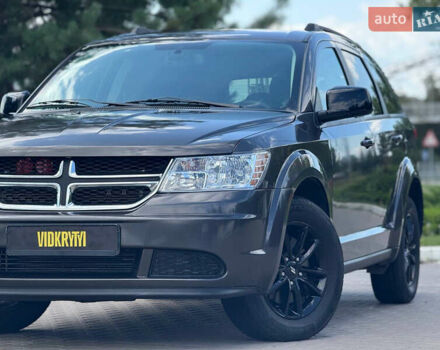 Сірий Додж Джорні, об'ємом двигуна 2.36 л та пробігом 67 тис. км за 11490 $, фото 2 на Automoto.ua