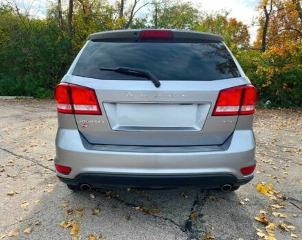 Серый Додж Джорни, объемом двигателя 3.6 л и пробегом 30 тыс. км за 4100 $, фото 5 на Automoto.ua