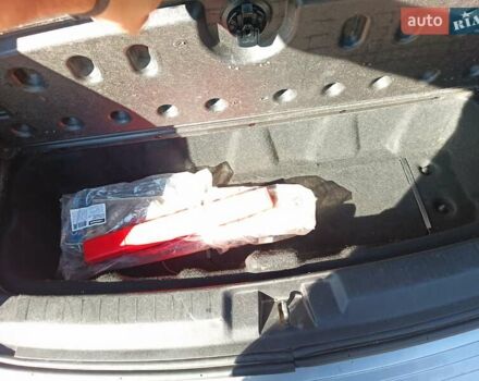 Серый Додж Джорни, объемом двигателя 3.6 л и пробегом 105 тыс. км за 15500 $, фото 24 на Automoto.ua