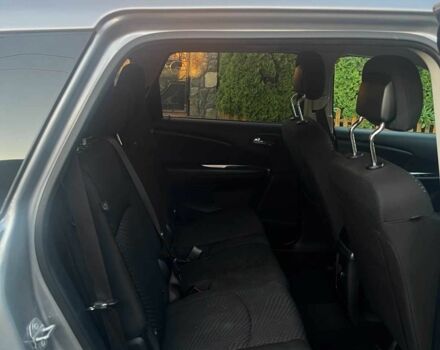 Сірий Додж Джорні, об'ємом двигуна 2.4 л та пробігом 101 тис. км за 13000 $, фото 13 на Automoto.ua