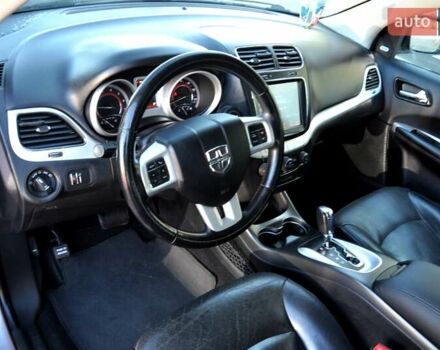 Серый Додж Джорни, объемом двигателя 3.6 л и пробегом 184 тыс. км за 12500 $, фото 18 на Automoto.ua