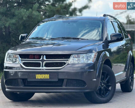 Сірий Додж Джорні, об'ємом двигуна 2.36 л та пробігом 67 тис. км за 11490 $, фото 1 на Automoto.ua