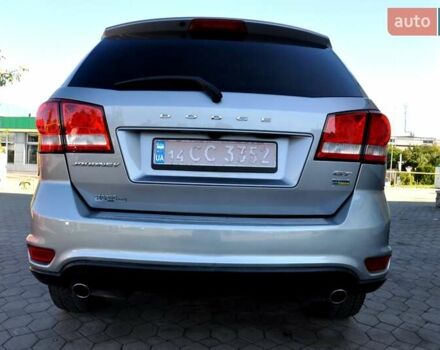 Серый Додж Джорни, объемом двигателя 3.6 л и пробегом 184 тыс. км за 12500 $, фото 9 на Automoto.ua