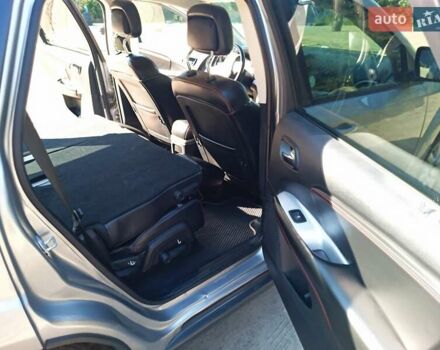 Серый Додж Джорни, объемом двигателя 3.6 л и пробегом 105 тыс. км за 15500 $, фото 26 на Automoto.ua