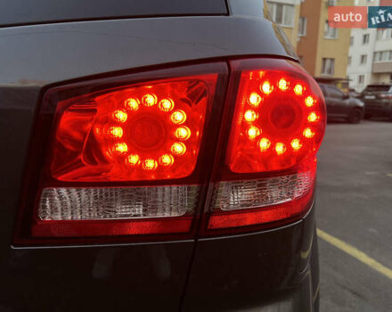 Додж Джорни 2019 в Харькове на Automoto.ua Серый Додж Джорни, объемом двигателя 2.36 л и пробегом 123 тыс. км за 14500 $, фото 3 на Automoto.ua