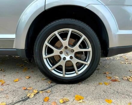 Серый Додж Джорни, объемом двигателя 3.6 л и пробегом 30 тыс. км за 4100 $, фото 15 на Automoto.ua