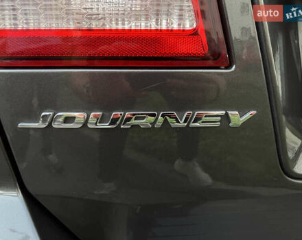 Додж Джорни 2019 в Харькове на Automoto.ua Серый Додж Джорни, объемом двигателя 2.36 л и пробегом 123 тыс. км за 14500 $, фото 12 на Automoto.ua