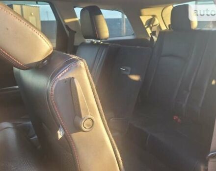 Серый Додж Джорни, объемом двигателя 3.6 л и пробегом 107 тыс. км за 14450 $, фото 6 на Automoto.ua