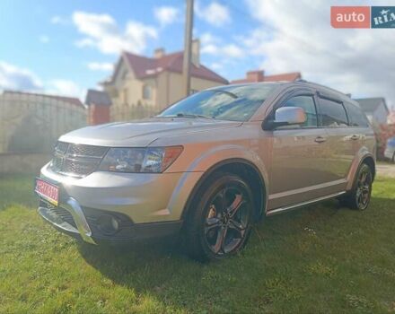 Серый Додж Джорни, объемом двигателя 3.6 л и пробегом 163 тыс. км за 13888 $, фото 34 на Automoto.ua