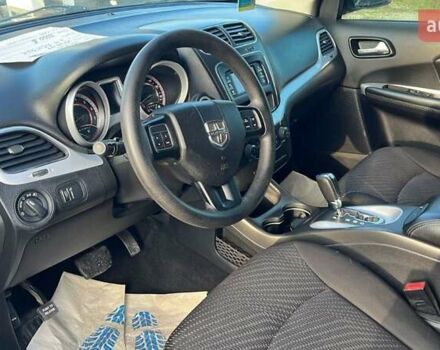 Серый Додж Джорни, объемом двигателя 2.36 л и пробегом 205 тыс. км за 11200 $, фото 12 на Automoto.ua