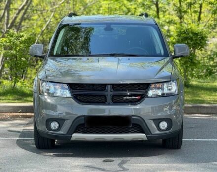 Серый Додж Джорни, объемом двигателя 2.4 л и пробегом 142 тыс. км за 12500 $, фото 1 на Automoto.ua